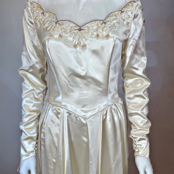 Vintage Satin Wedding Dress